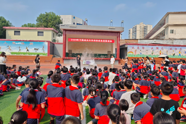 【嘉禾站】城关中心学校：湘科普“四进”燃动校园 科学种子播撒少年心