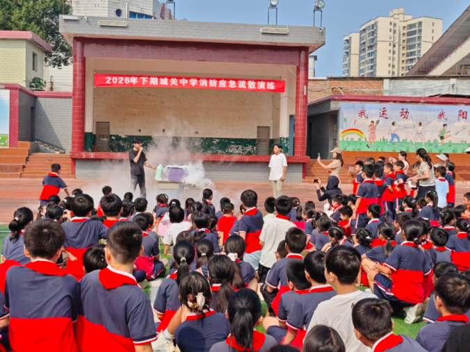 【嘉禾站】城关中心学校：湘科普“四进”燃动校园 科学种子播撒少年心