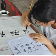 【衡阳县站】弘扬中学：蒸水怀丹心，笔墨颂家园
