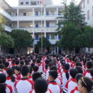 【祁东站】赓续长征精神，玉合街道中心小学1500学子举行主题升旗仪式