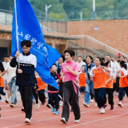 【望城区站】健康第一，亲子同行，麓山国际望城实验学校“开学第一跑”活力开跑