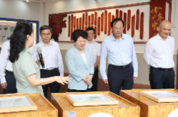 吴桂英：广泛凝聚促进学生身心健康合力