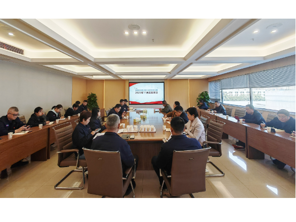 集团第一党支部和天闻印务政工党支部联合开展主题党日活动