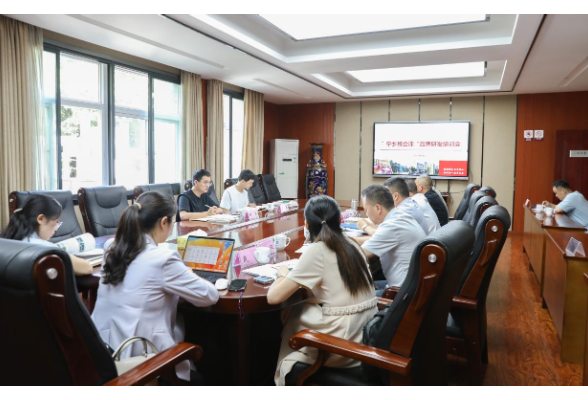 《年轻人·班主任》助力“宁乡班会课”德育品牌破圈升级