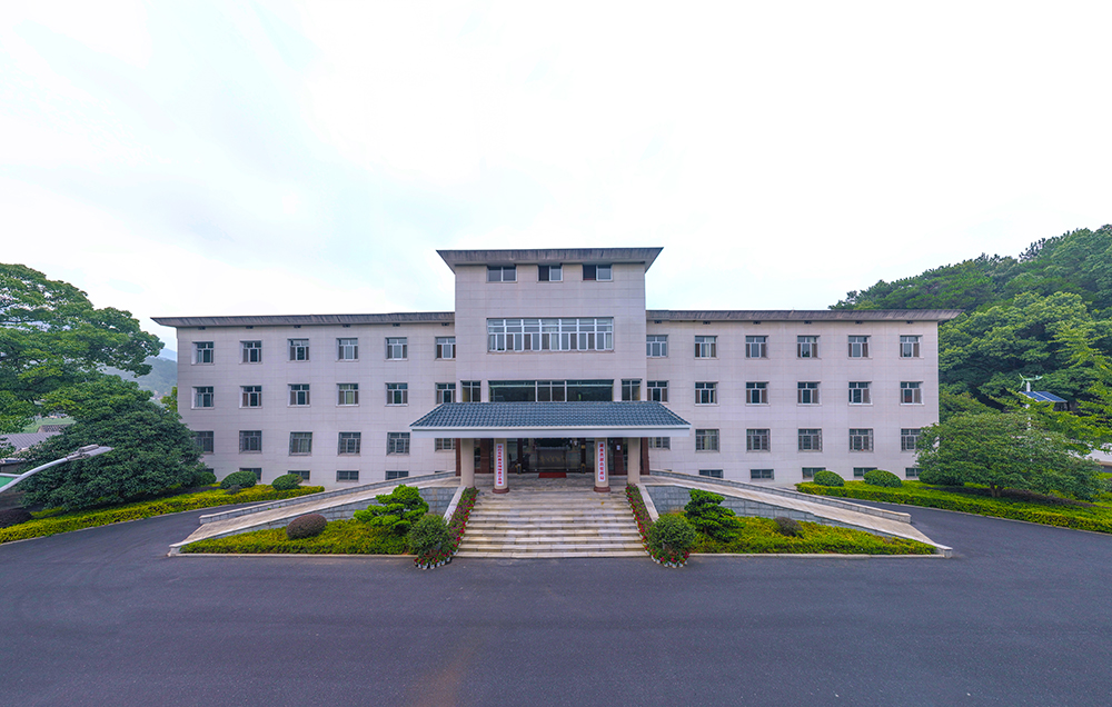 韶山宾馆报废地源热泵空调机组残值回收项目（第二次）成交结果公告