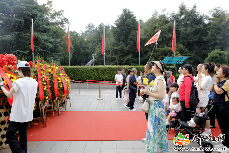 db36acbc06db62705f3e14a3f7707807_副本.jpg