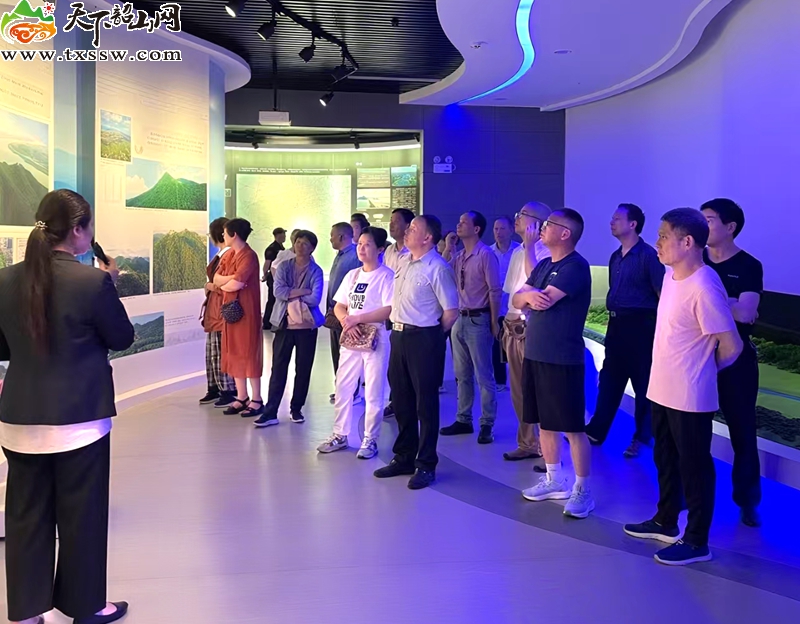 微信图片_20250606163124_副本.jpg