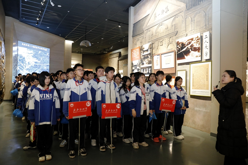 我的韶山行：红色研学润初心 青春誓言砺担当 