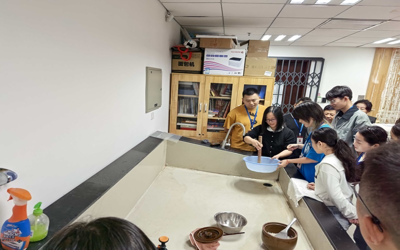 微信图片_20251103102345_73_23.jpg 微信图片_20251103102345_73_23.jpg