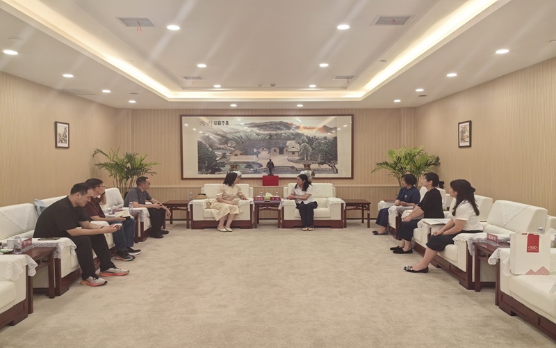 图片4.jpg 图片4.jpg