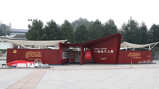 01.jpg