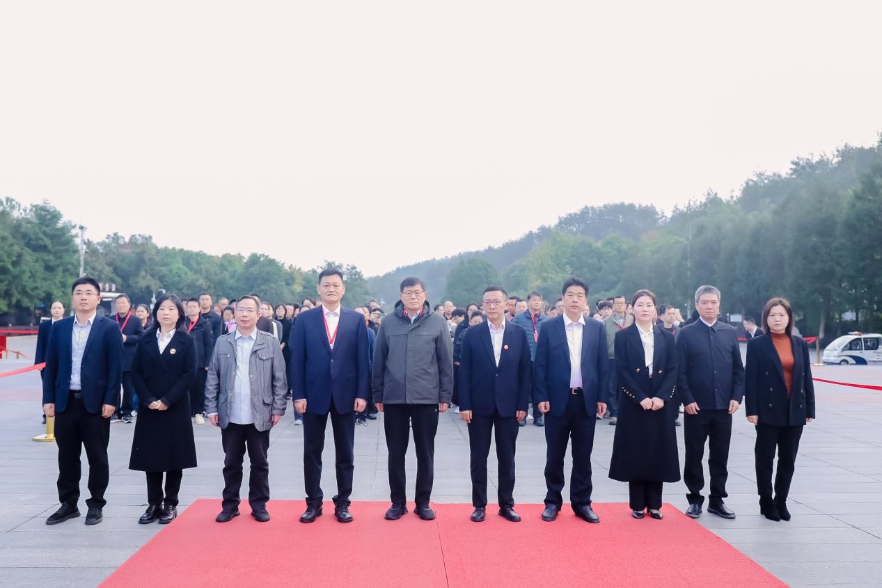 图片2.jpg 图片2.jpg