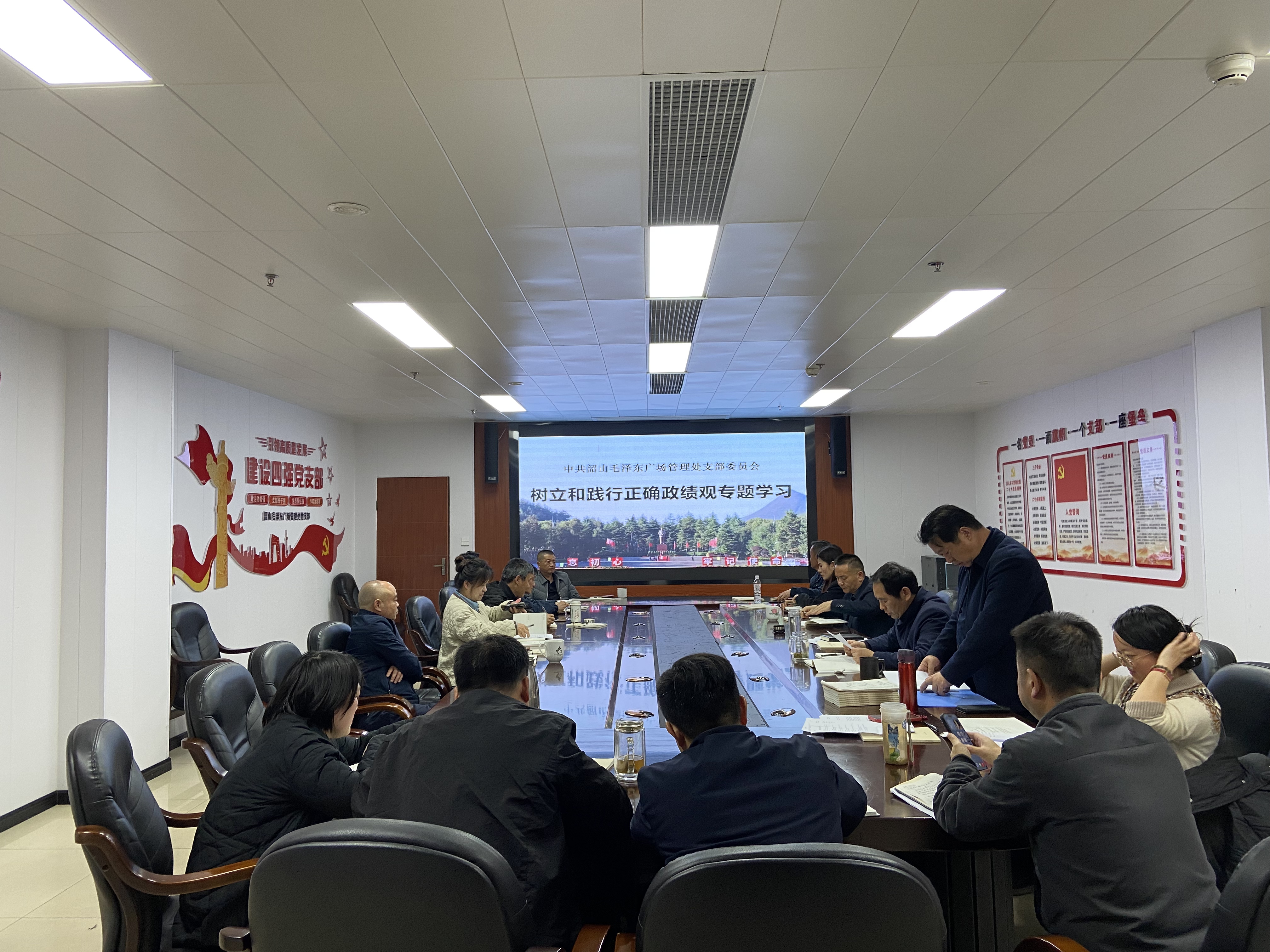 图片2.jpg 图片2.jpg