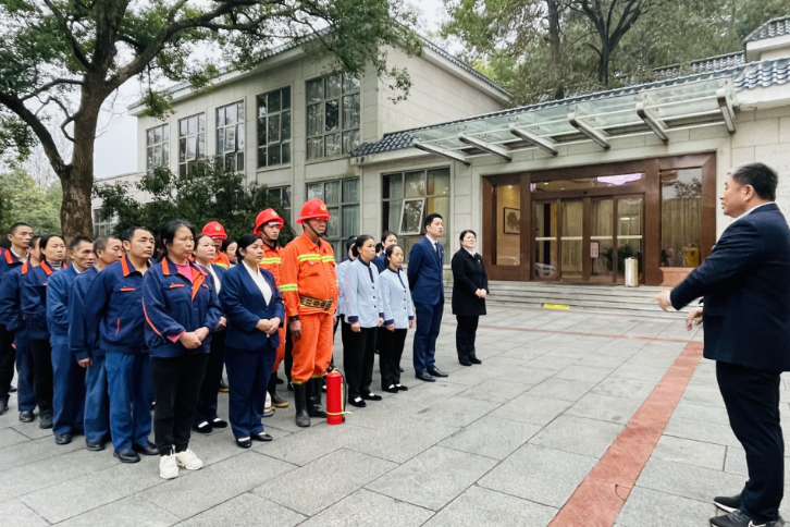筑牢安全防线，守护宾客平安|韶山宾馆客房部开展消防安全演练