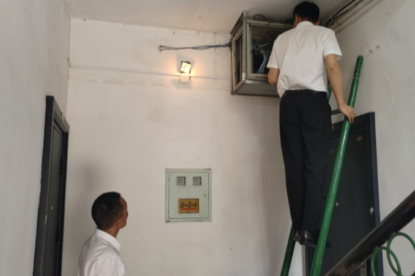 工程部弱电班“我为群众办实事”
