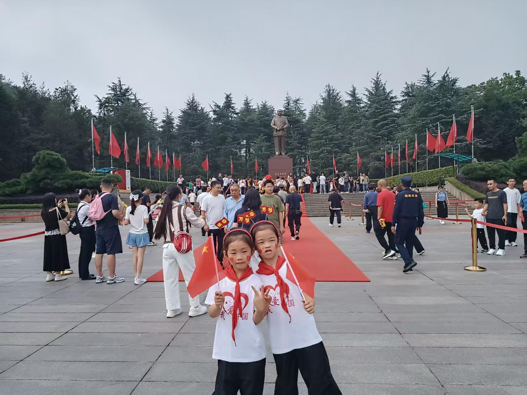 图片2.png 图片2.png