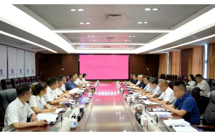 曾拓綠到公司調(diào)研供應(yīng)鏈金融工作