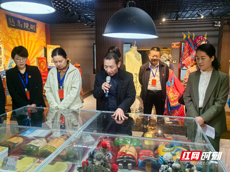 临武县人大常委开展文化传承和保护工作视察图片1.png 临武县人大常委开展文化传承和保护工作视察图片1.png