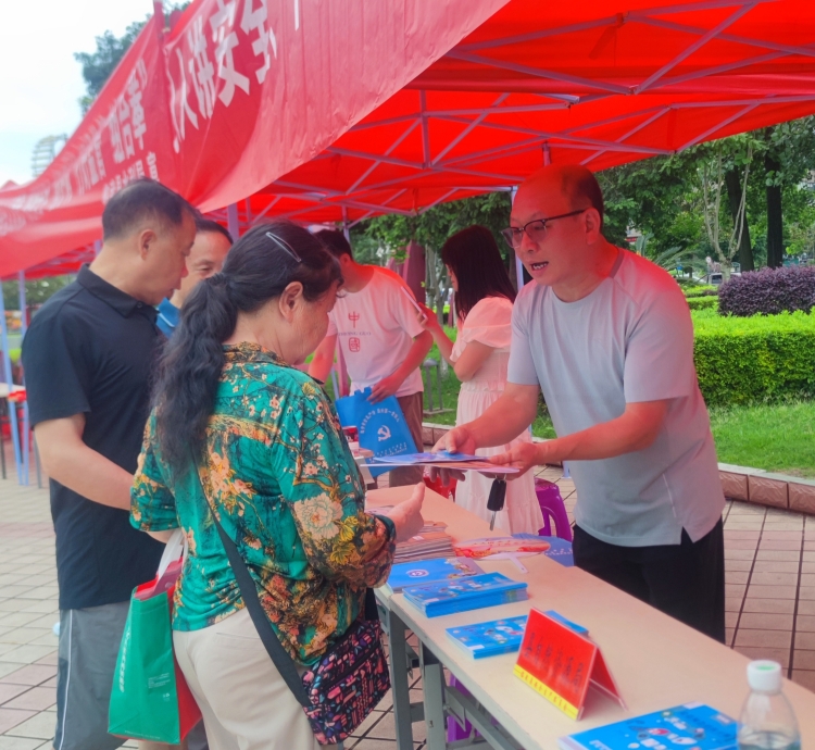 临武人大:法治护安,人大在行动图片2.jpg 临武人大:法治护安,人大在行动图片2.jpg