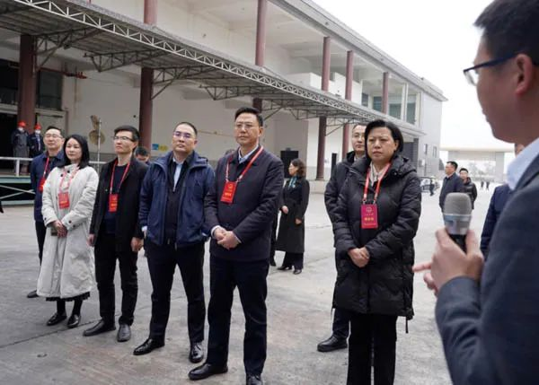 泸州市委书记带头“进家入站” 推动2024年度人大代表履职实现“开门红”图片4.png 泸州市委书记带头“进家入站” 推动2024年度人大代表履职实现“开门红”图片4.png