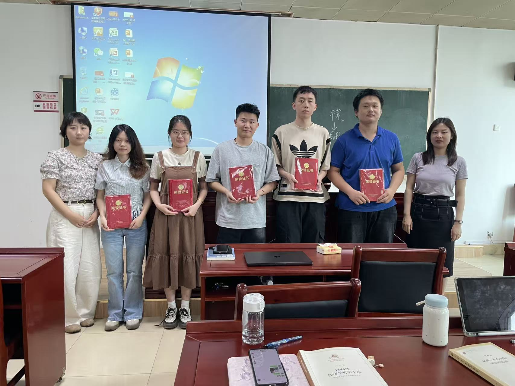 图片 1.png 图片 1.png