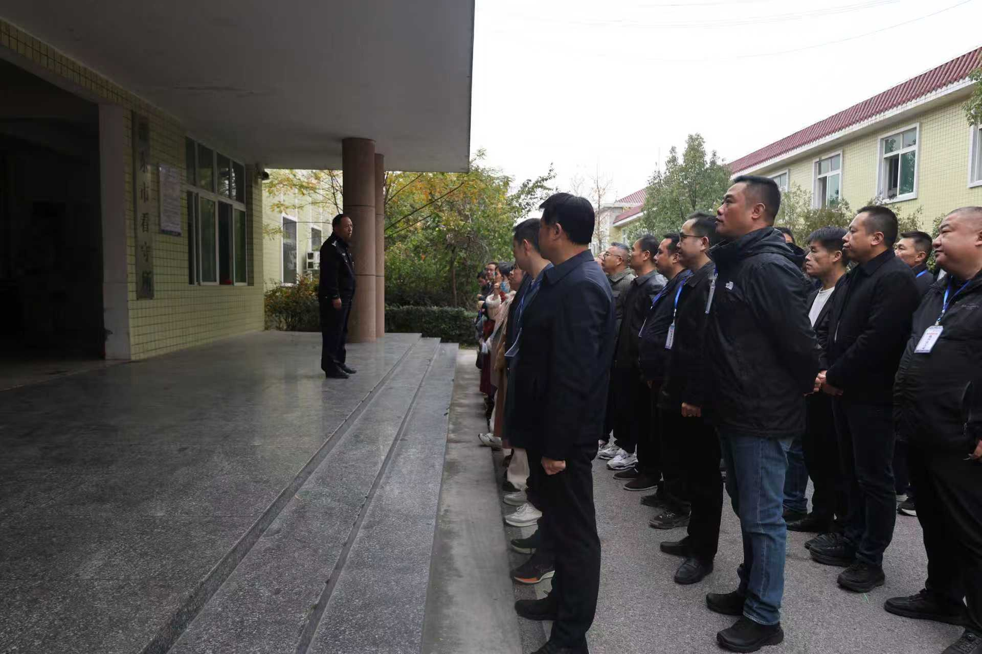 图片3.png 图片3.png