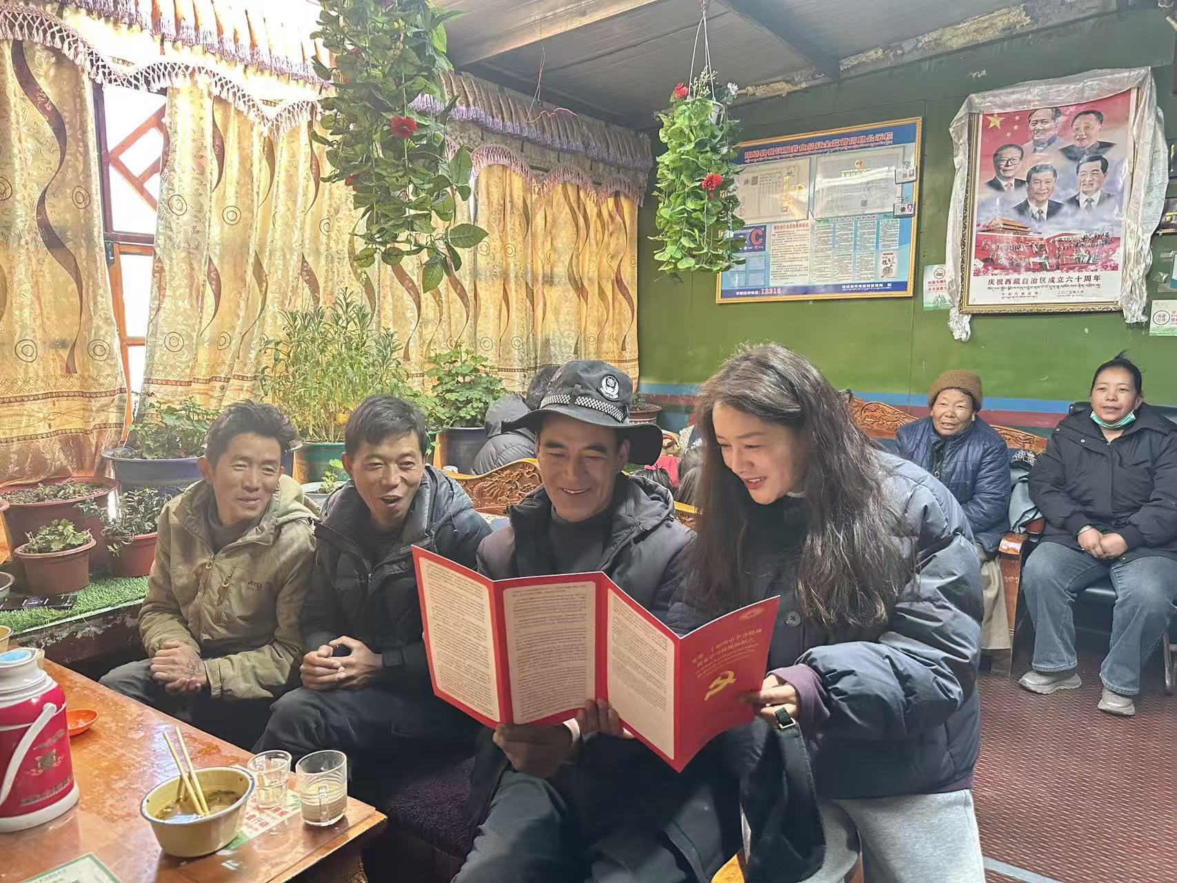 图为志愿宣讲活动现场 (2).jpg