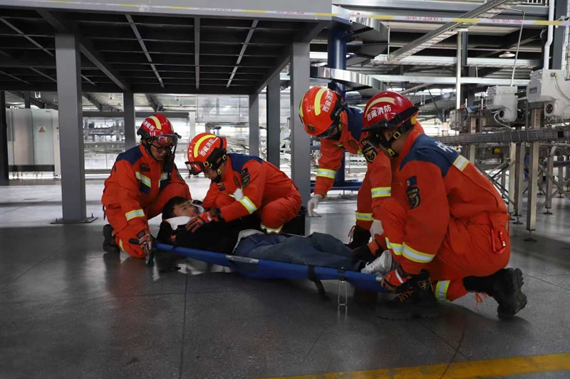 应急演练相关图片 (4).jpg