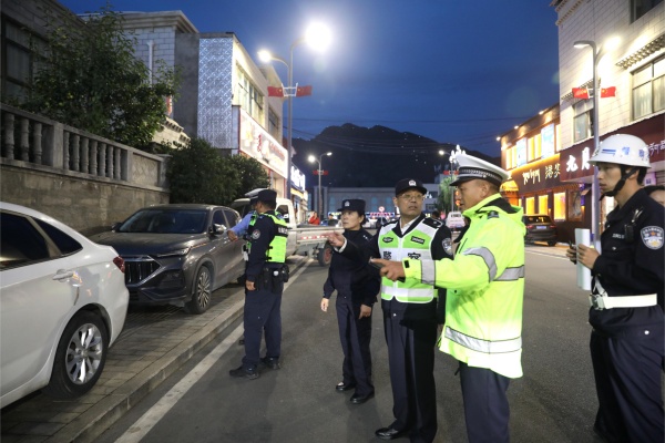 整治行动相关图片 (7).jpg 整治行动相关图片 (7).jpg