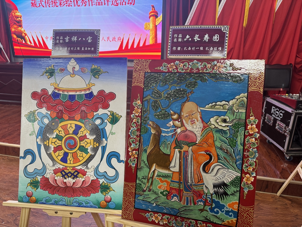 琼结县加麻乡举办传统藏式彩绘比赛相关照片 (1).jpg