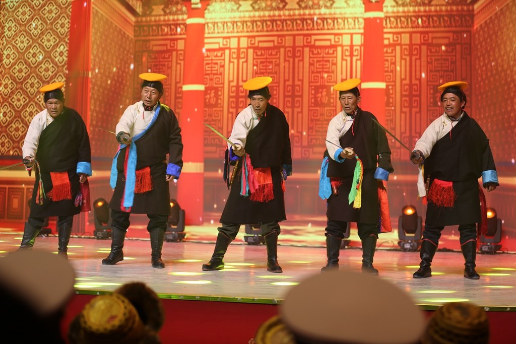 图为县级非遗加麻百甲江表演队正在表演.jpg