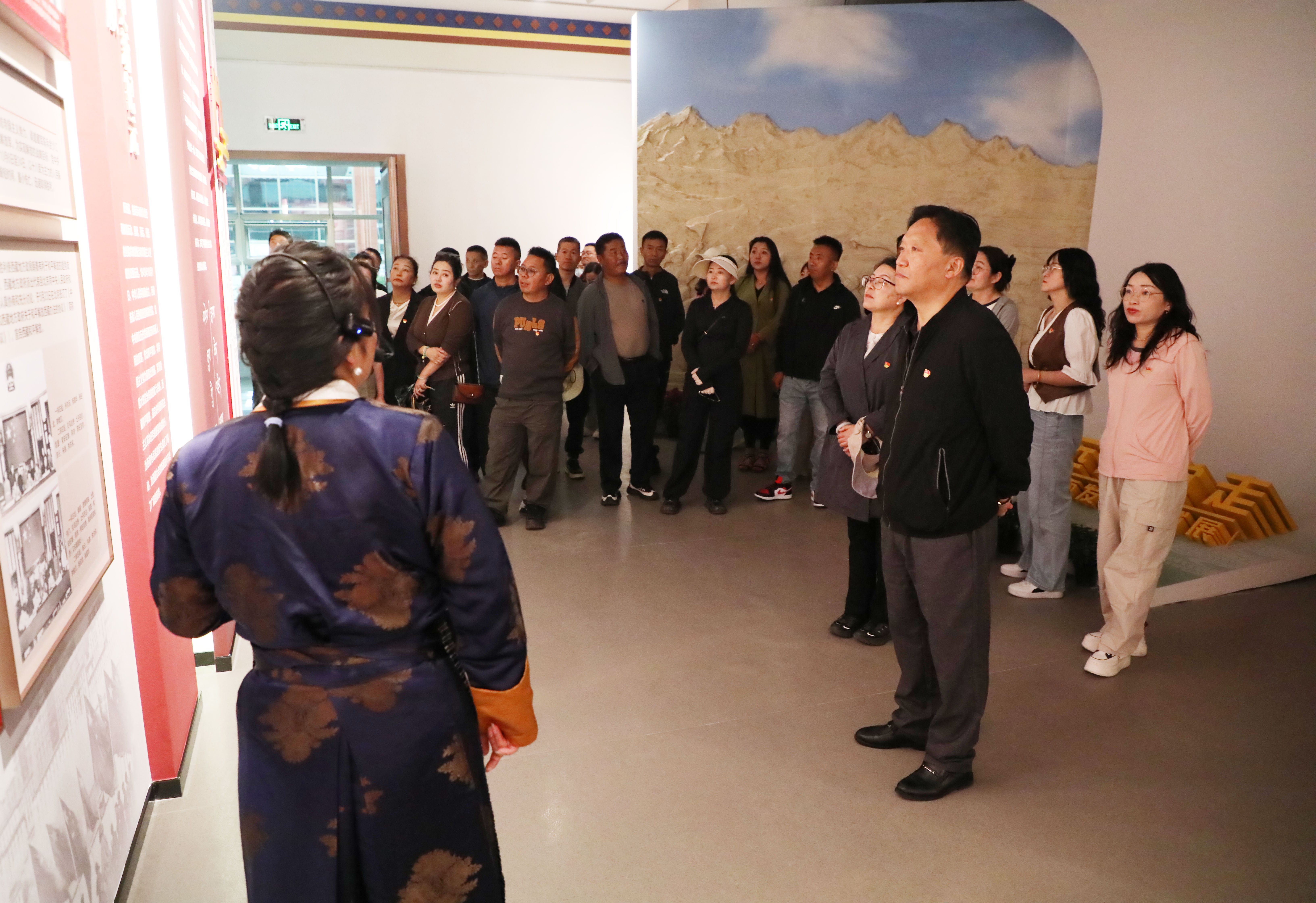 图为活动现场 (1).jpg