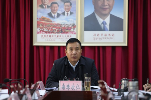 图为桑珠次仁正在讲话.JPG_副本.jpg
