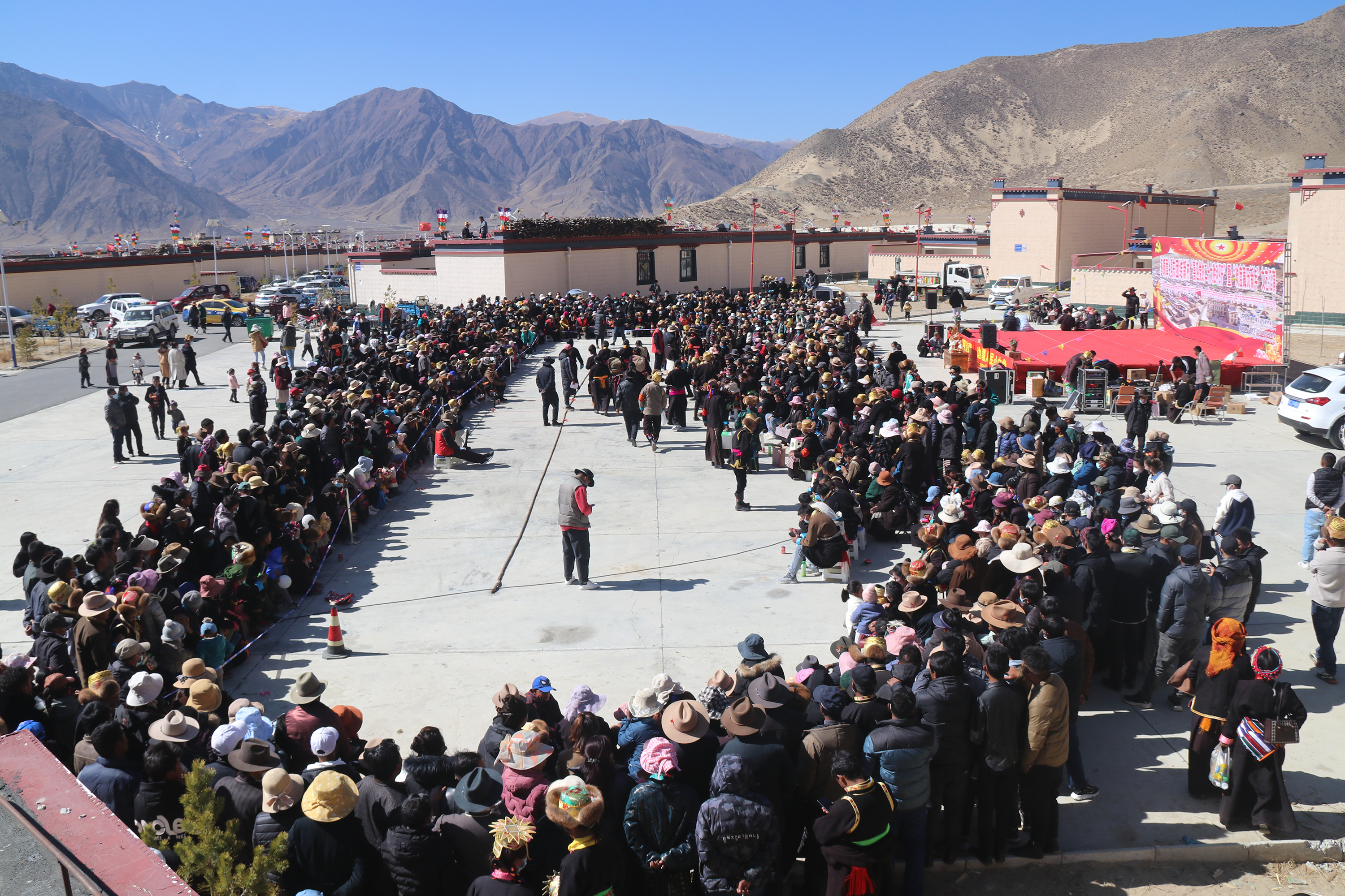 活动2.jpg 活动2.jpg