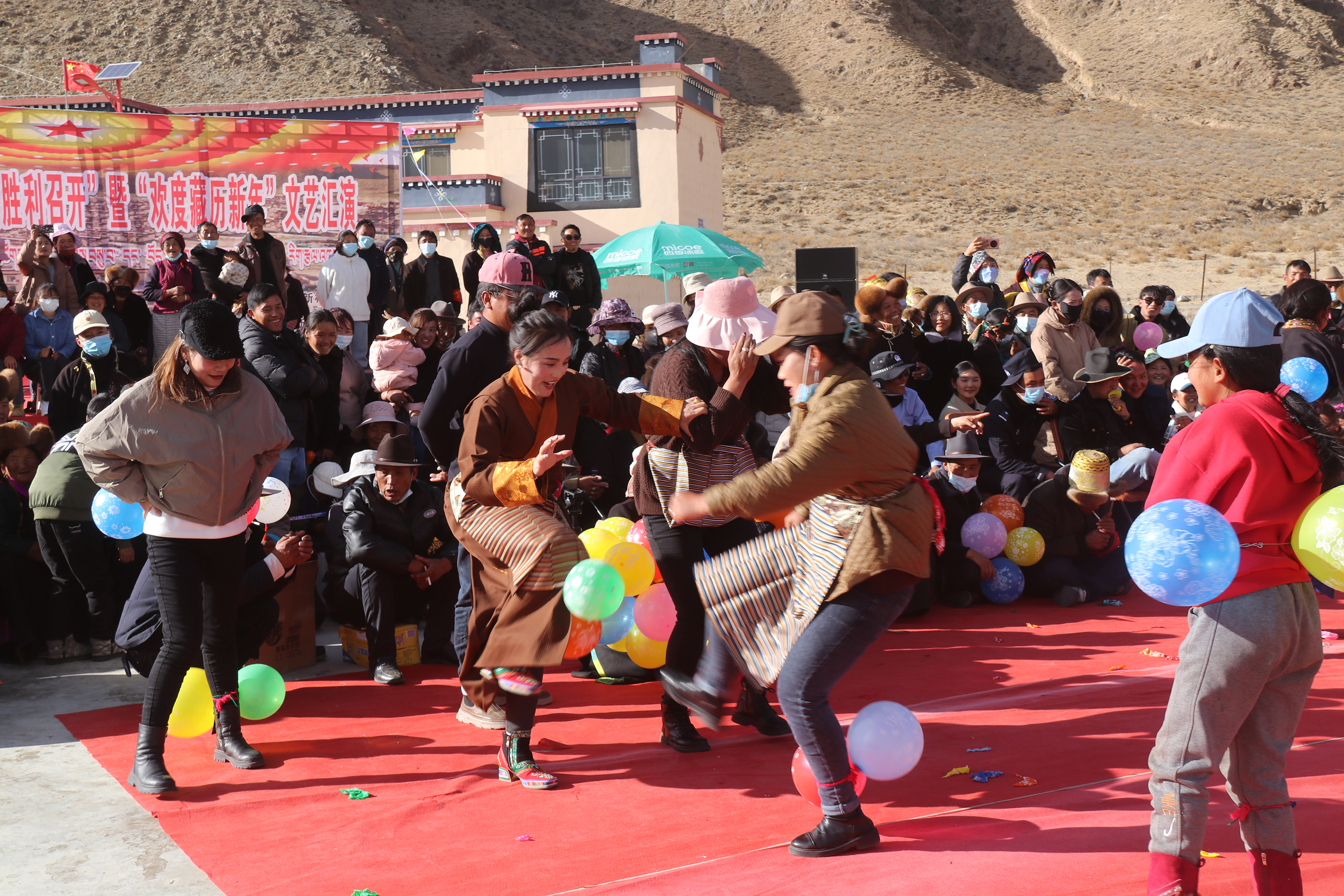 开展移风易俗活动1.jpg 开展移风易俗活动1.jpg