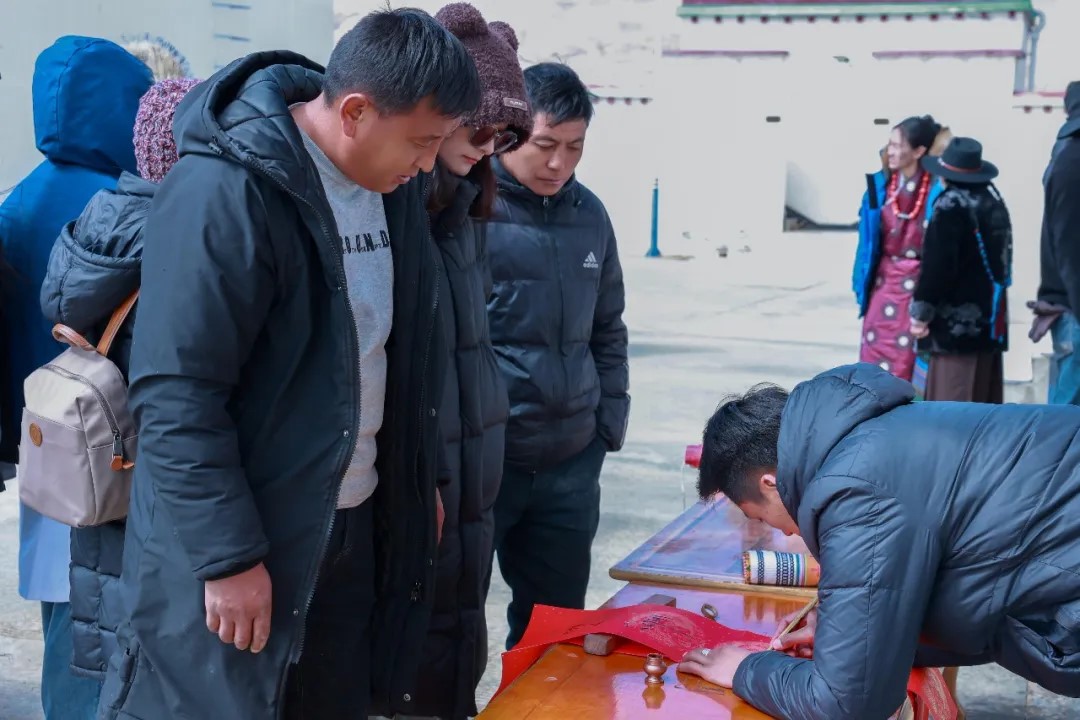 邱多江乡举办2026年春节、藏历新年“迎盛世春风 谱乡村新篇”主题村晚活动图2.jpg