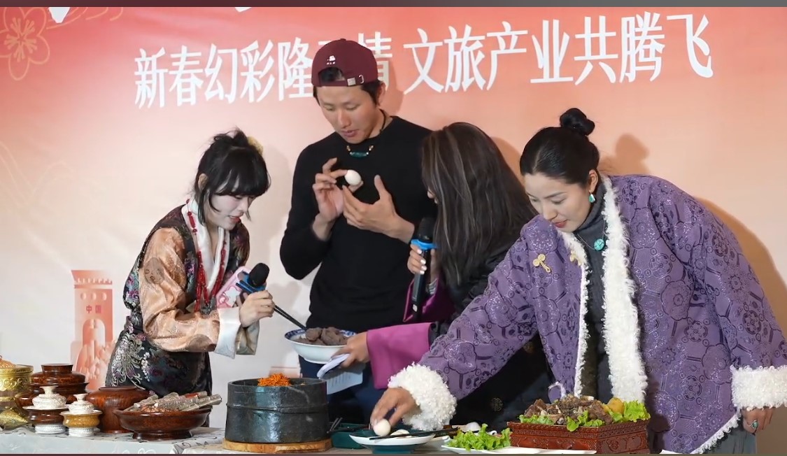 隆子县成功举办首场文化旅游资源及特色产业宣传推介 直播活动 2.10.jpg