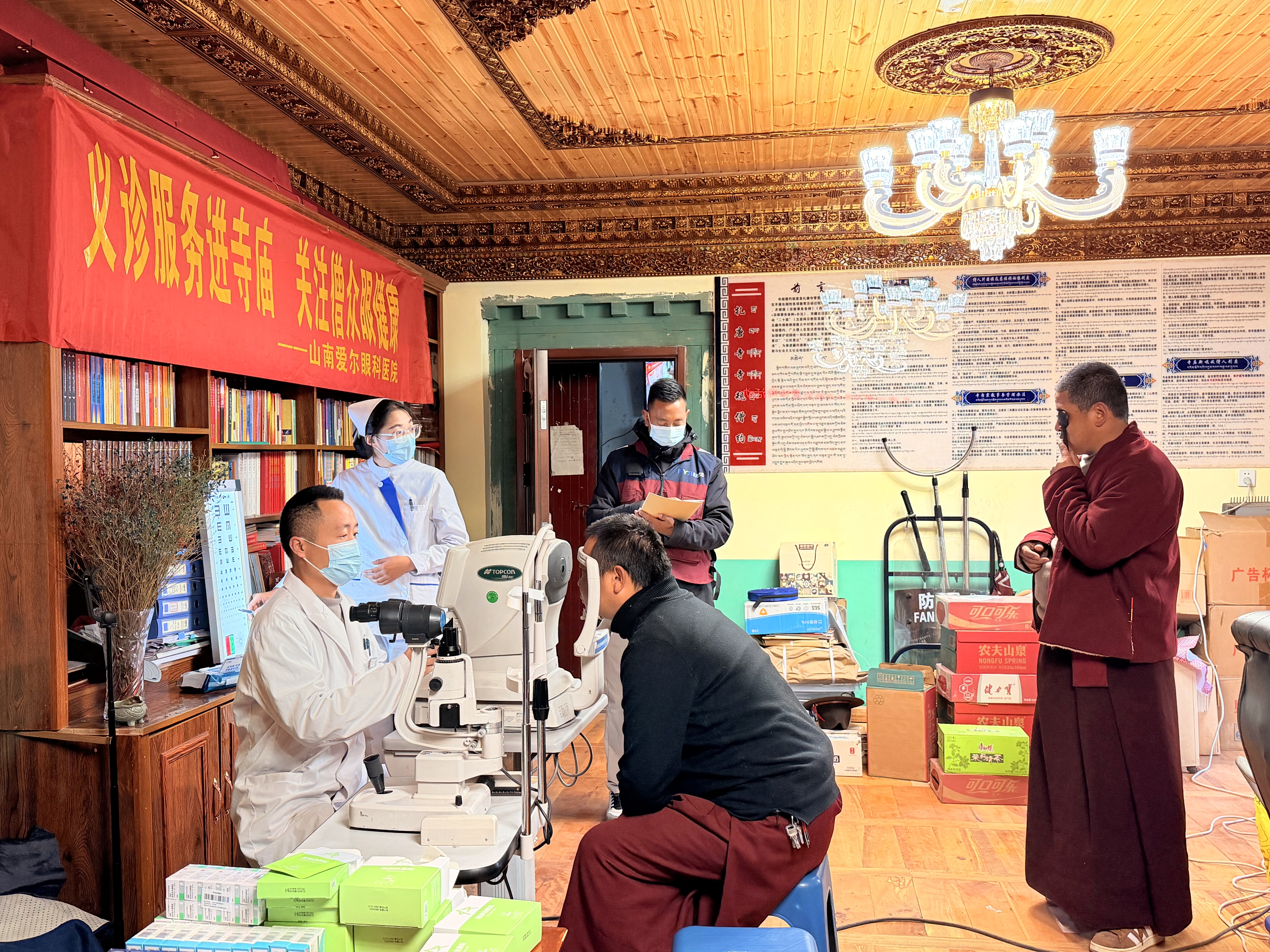 图为义诊活动现场 (1).jpg