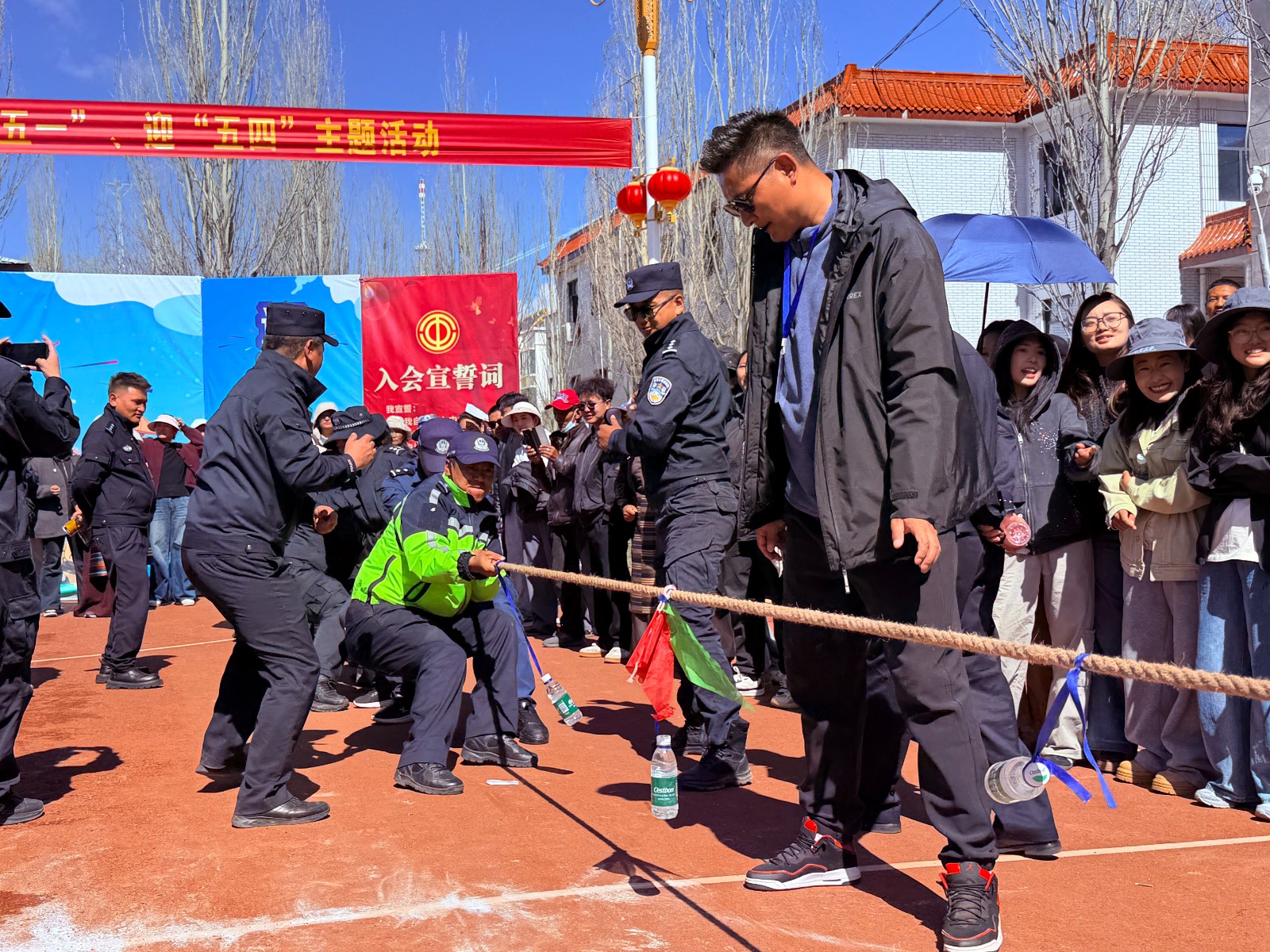 隆总1.jpg