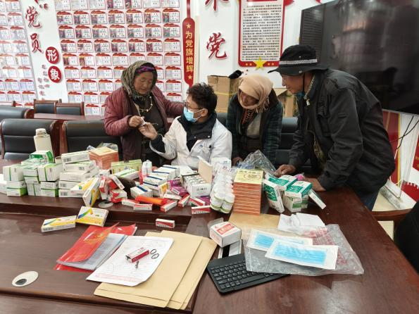 措美县开展免费送医送药进乡村义诊活动.png 措美县开展免费送医送药进乡村义诊活动.png