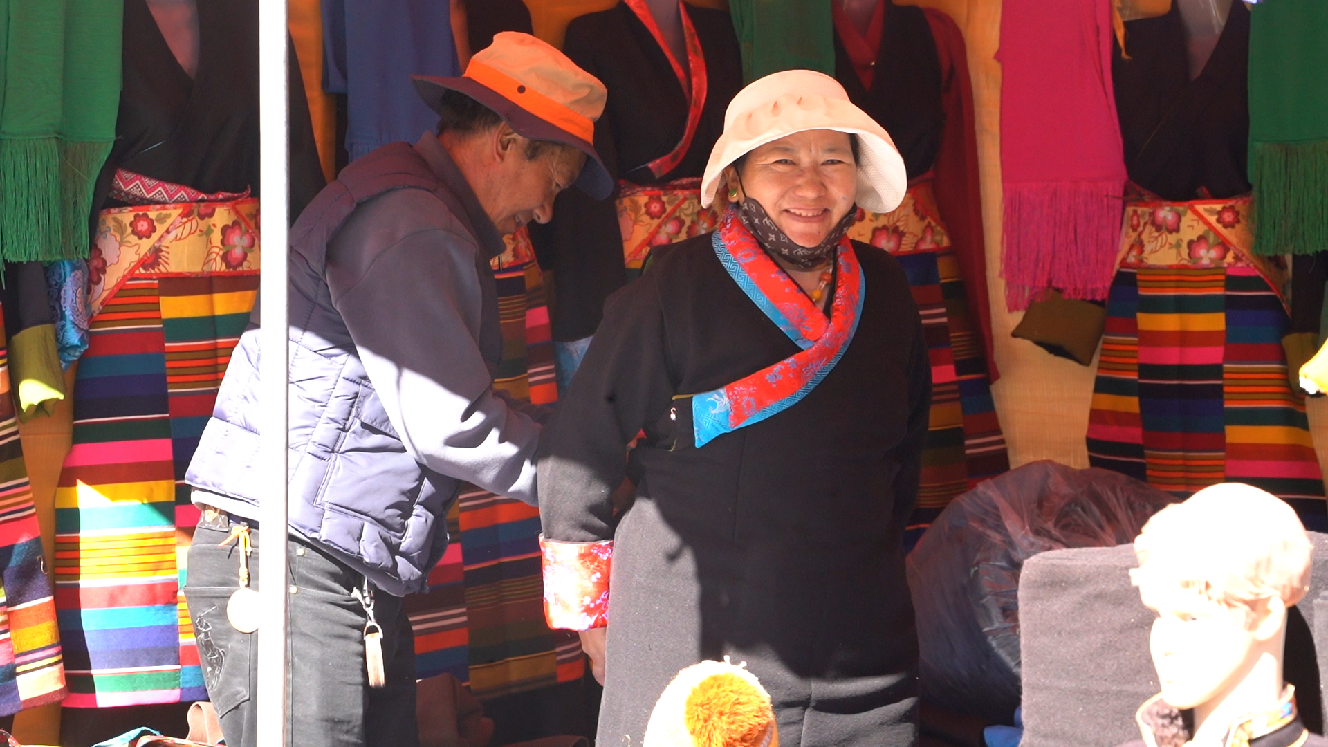 措美县物交会4.jpg 措美县物交会4.jpg