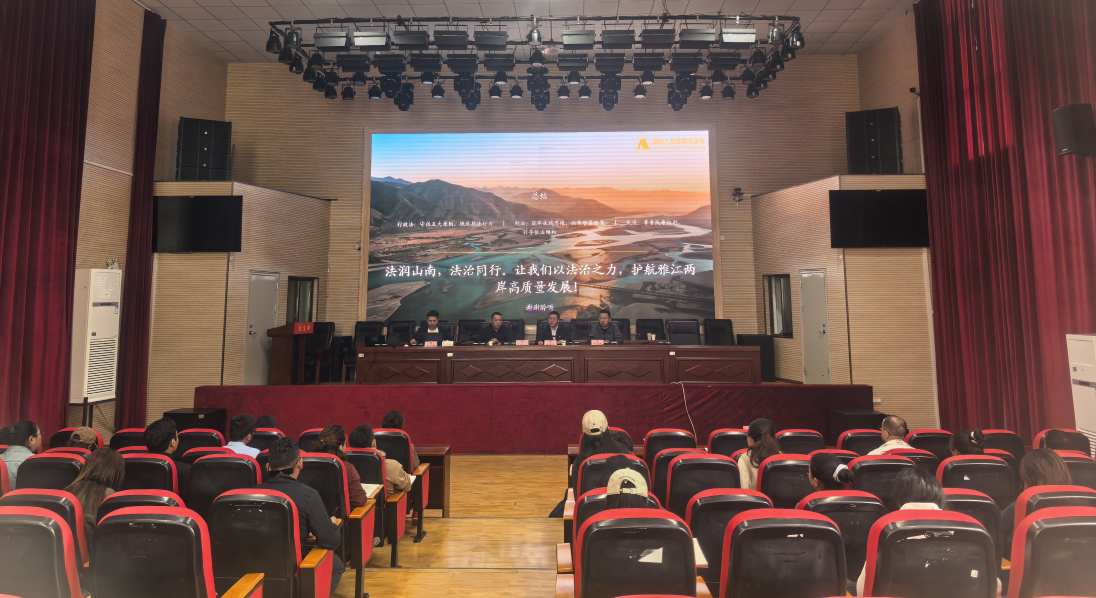 山南市“法润山南雅江行 情暖雅砻惠民生”加查站普法活动圆满举办.png