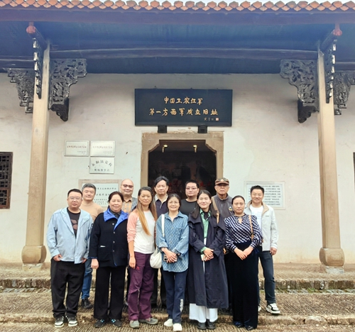 微信图片_20251024194136_169_3_副本.jpg 微信图片_20251024194136_169_3_副本.jpg