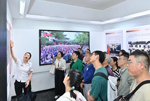 微信图片_20250519113647_副本.jpg