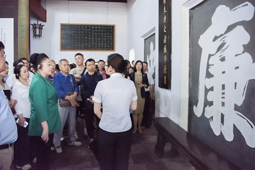 微信图片_20250519113643_副本.jpg