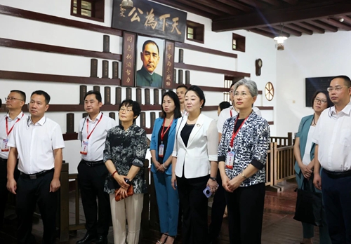 微信图片_2025-08-26_111333_498_副本.jpg