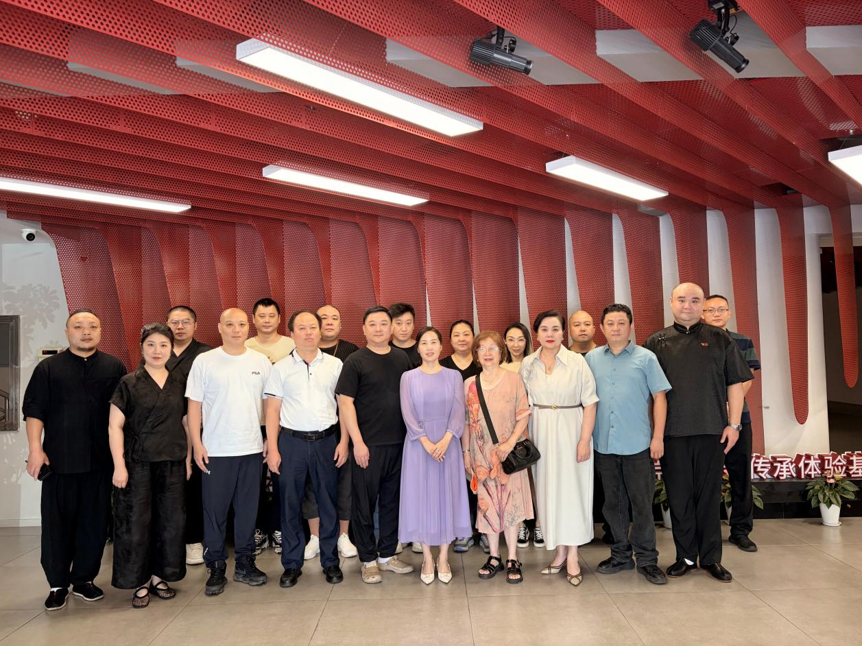 图片2.png 图片2.png