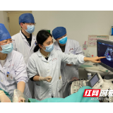 湘雅医院胎儿医学中心成功实施高难度射频消融减胎术