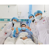 男子喝酒喝进ICU 专家表示：饮酒过量要及时送医