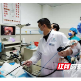 50岁男子误吞枣核，自行吃姜、喝醋险些导致食管穿孔